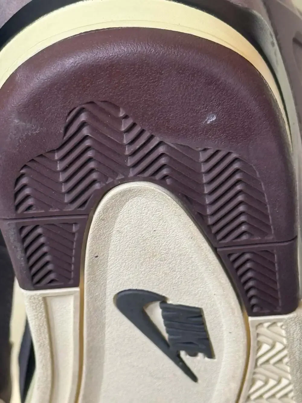 A Ma Maniére x Air Jordan 4 Retro SP 'Violet Ore'